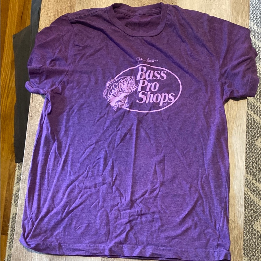 Bass Pro Shops Purple Short Sleeve Tee